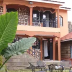 Mufasa Cottages Hotel di Gitaru