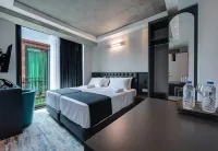 Mit Hotel