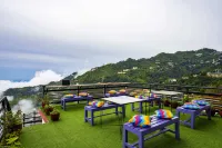 Gostops Mussoorie, Library Road