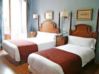 Hostal Victoria I Các khách sạn ở Aravaca