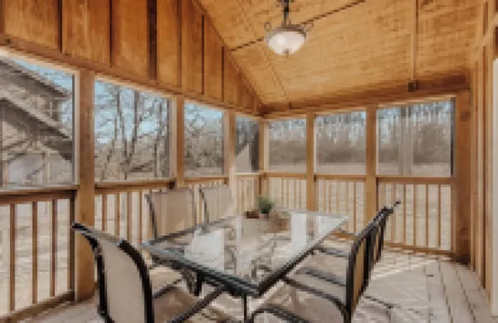 Cozy Pines Cabin - Quiet Relaxation!