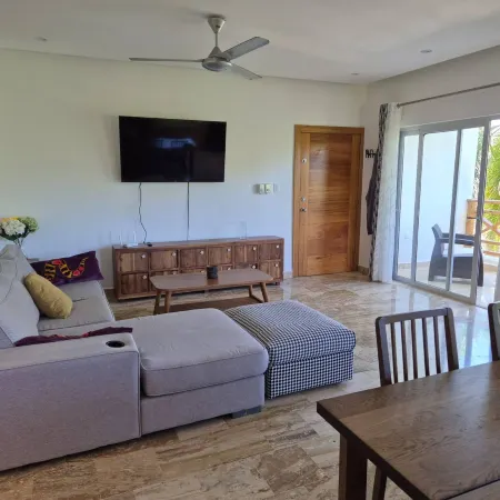 Punta Popy 3Br Duplex with Pool, Walk to Beach