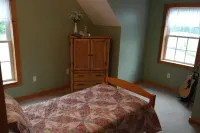 Large Finger Lakes Getaway - 5 BR with Bath Access! Hotels in Naples