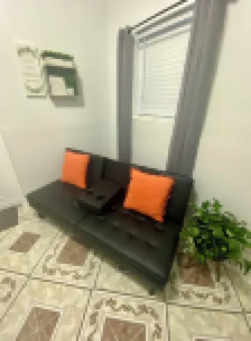 The Cozy Corner, A happy place - 2 min from 275 & I-4, & 4 min from Bush Gardens