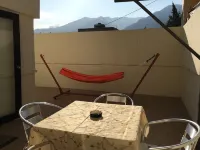 Luxury modern apartment near Quicentro Hotel a 