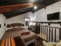 Cozy loft with kitchenette in the heart of Antigua