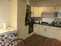 Cosy Room in a quiet and a peaceful neighbourhood.