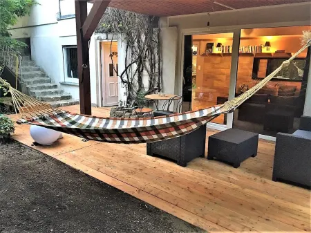 Chalet Ambience with Large Garden | 15 Min Munich City | 10 Min Oktoberfest