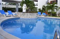 Luxury Residence in the middle of the Hotel Zone - Beach access -  Holiday Villas