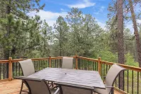 Pactola Escape – Spacious Family Cabin Near Lake Pactola