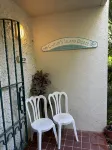 Water front, Minutes walk to beautiful Cowpet Bay Beach, pool, Bar& Restaurants.