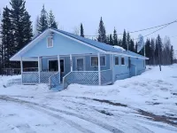 Chenas Aurora View Lodge. Hotels in Pleasant Valley