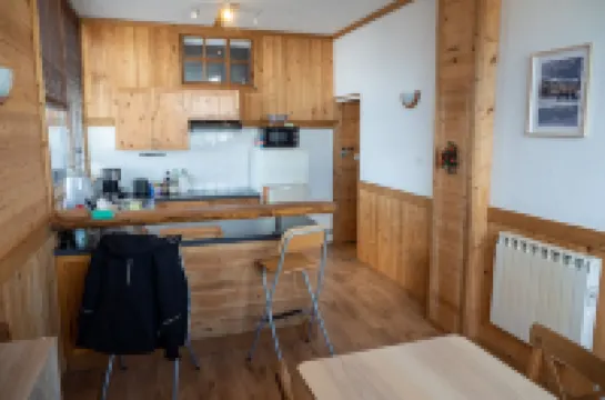 6-person apartment, spacious, functional, Mont Blanc view