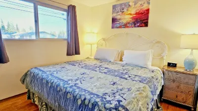 City Escape – Quiet, Comfortable & Convenient