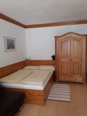 Centrally located, newly renovated non-smoking apartment with pool and sauna.