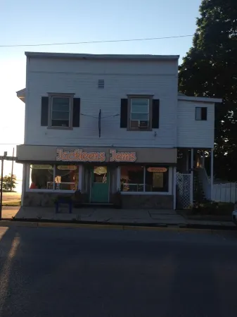 Beautiful "Up North" Beulah, MI