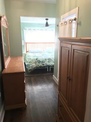 Ventnor City, NJ Beach House - 4 Blocks to Beach! Ventnor City Beach附近的飯店