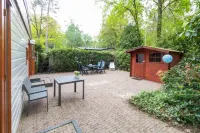 Fine cottage 41 + garden on beautiful child-friendly park in nature