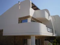 Grapevines 10 Seaview Villa . Quiet and peaceful, relax and chill out