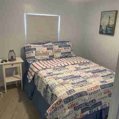 Quiet & Stress Free canal home with private dock Rooms