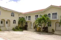 Terrific Seabreeze Villas Condo from 186/night. Rental Car Included!