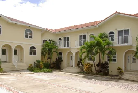 Terrific Seabreeze Villas Condo from 186/night. Rental Car Included!