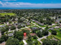 Cobia Cottage by the Sea - Brand New Putting Green and Peloton! Hotels in Palm Valley