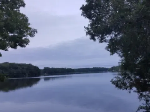 Beautiful Cape Home Steps to Santuit Pond /Boating, Swimming, Fishing Hotels in Mashpee