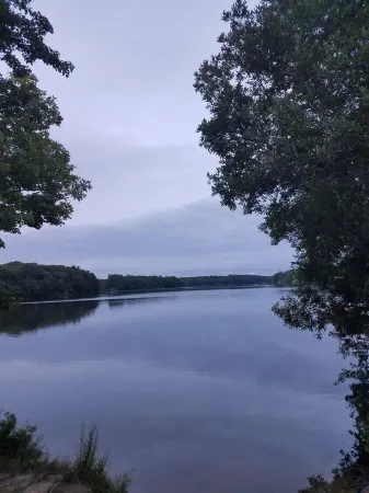 Beautiful Cape Home Steps to Santuit Pond /Boating, Swimming, Fishing