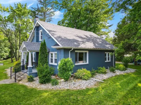 Cozy Pocono Retreat-Modern 3 bed