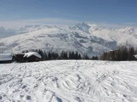 Les Arcs 1800: Chalet rental "Mélèzes" ランドリのホテル