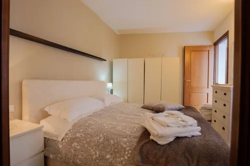 Breathtaking view apartment with terrace 8 beds