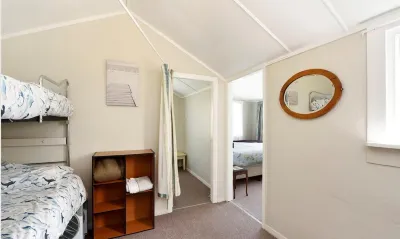 Okiwi Bay Cosy Cottage فنادق في 