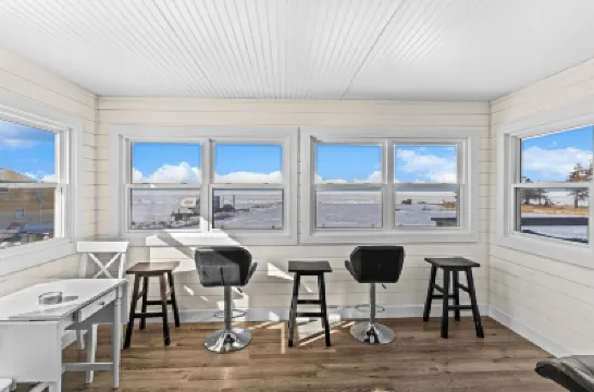 BH Beach House Hotels in 