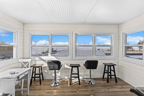 BH Beach House Hotels in Prince County