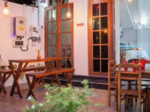 亞什休息旅館 尼甘布酒店