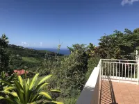 Pleasant STUDIO conditioning. CARBET in the North Caribbean ds ds 1 ventilated place quiet WIFI Hotels in Le Carbet