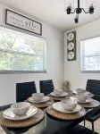 Spacious home near Busch Gardens & USF w King Bed 뮤지엄 오브 사이언스 & 인더스트리 주변 호텔