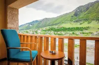 Gistola Hotel Mestia - Mountain view