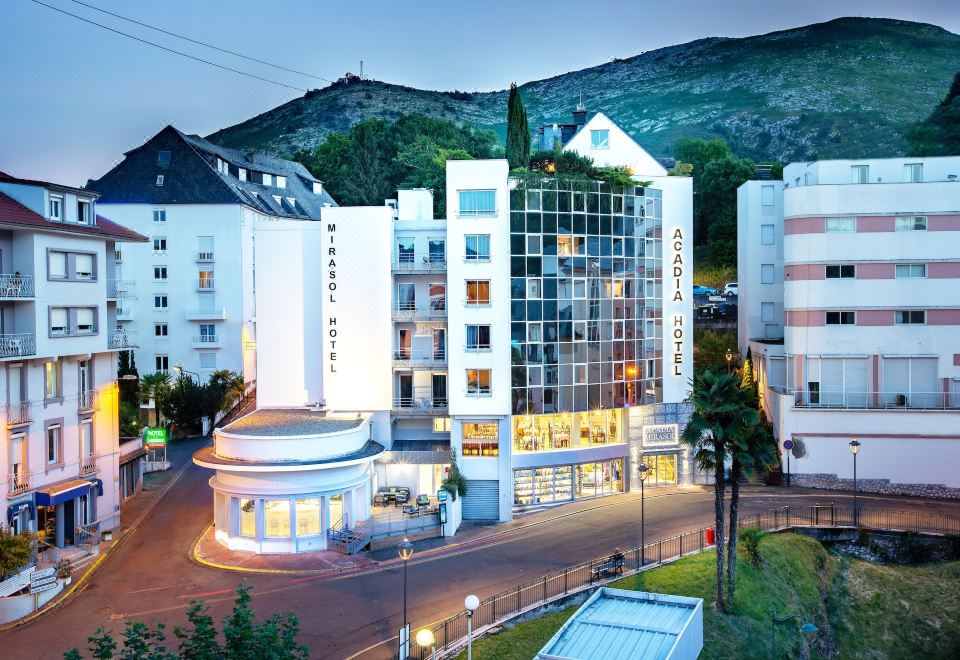 hotel overview picture