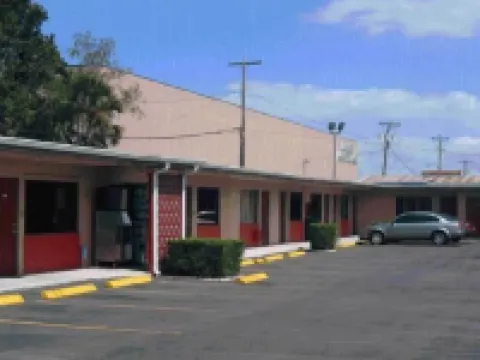 Plaza Travel Inn Hotels in Hendry County