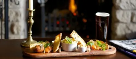 Pear Tree Inn Whitley Отели в г. Коршам