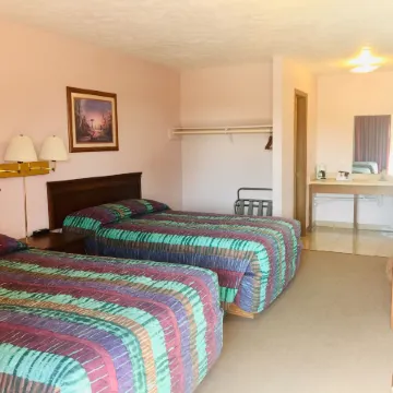 Mountain Country Motor Inn