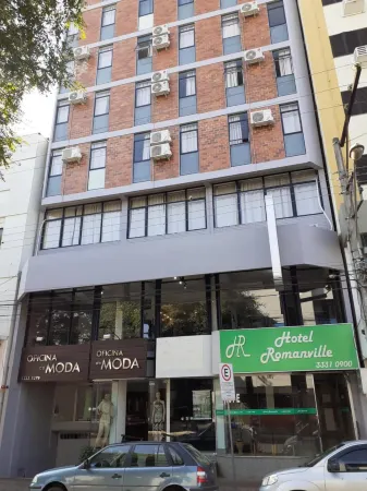 Hotel Romanville Отели в г. Шапеко