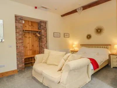 Swallows Nest Hotel a 
