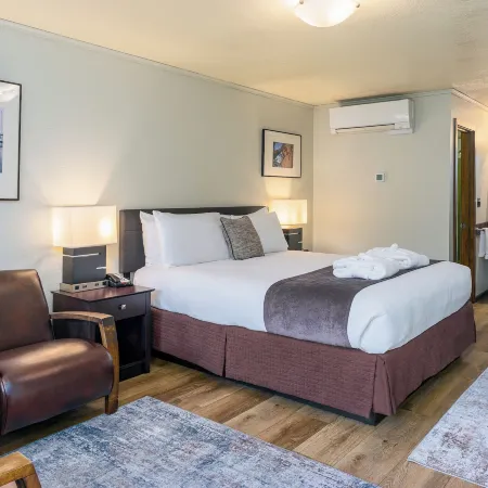 Earthbox Inn & Spa