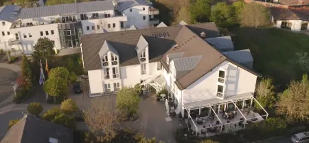 Hotel Blankenfeld Отели в г. Ланау