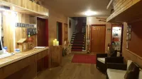 Hotel Mira