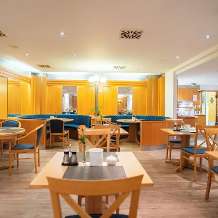 Hotel am Schlosspark , Wiesbaden