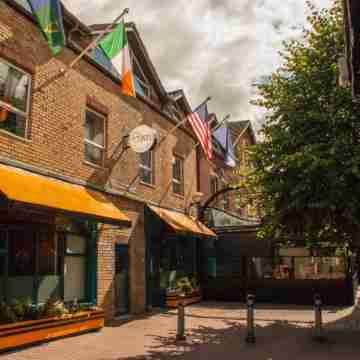 The Old Quarter Townhouse Hotel Exterior